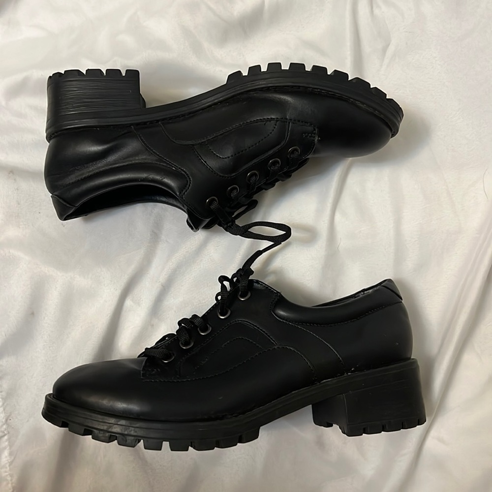 Black Cane Comfort Shoes